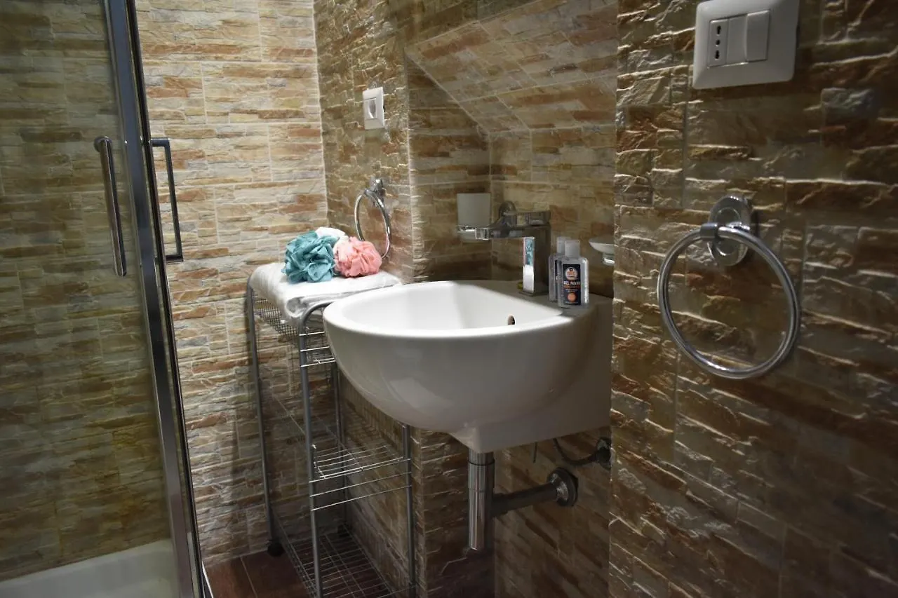 Apartment Casa Vacanza La Collegiata Catania Italy