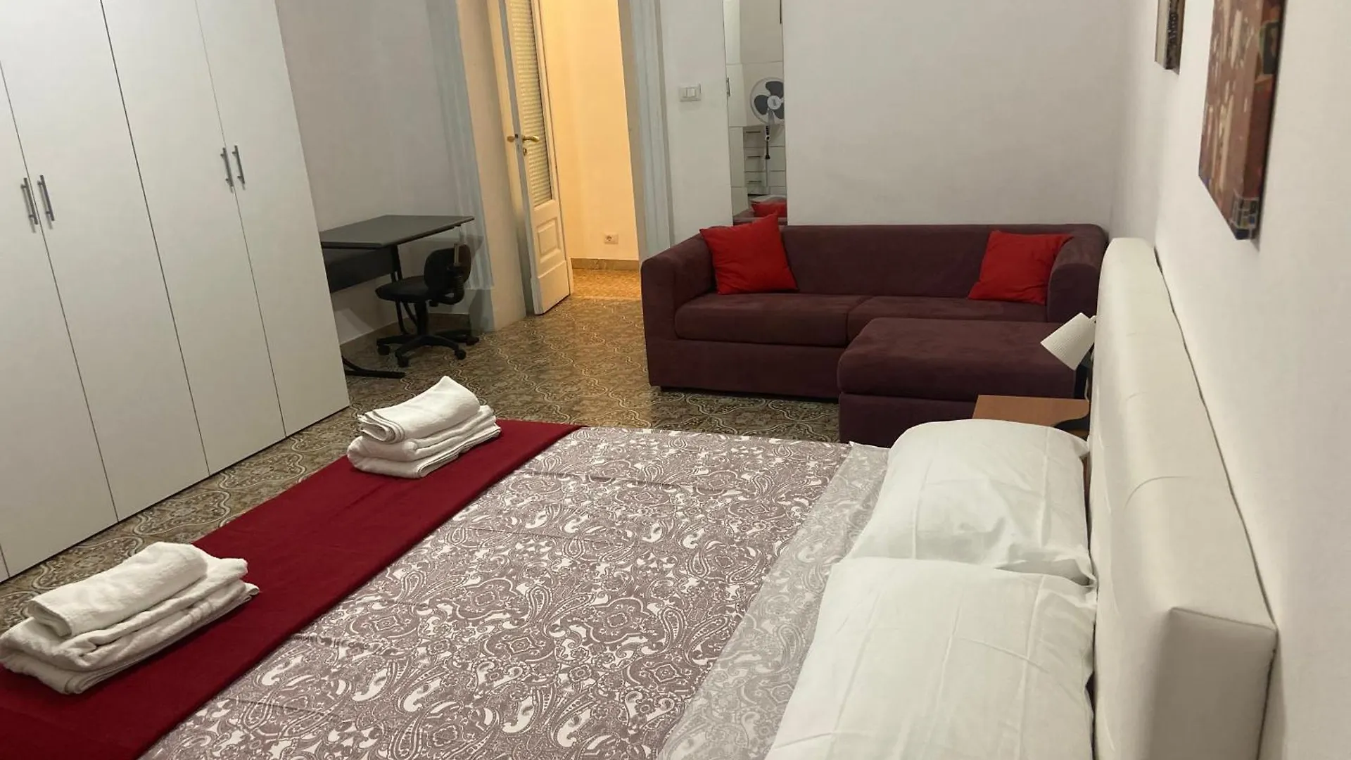 Apartment Casa Vacanza La Collegiata Catania
